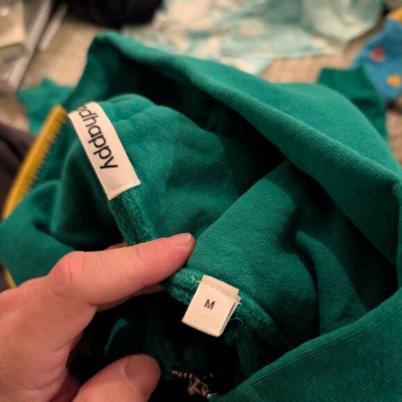 Madhappy x Coachella heart sweatshirt with lineup Brand new never worn zip up - Picture 3 of 3